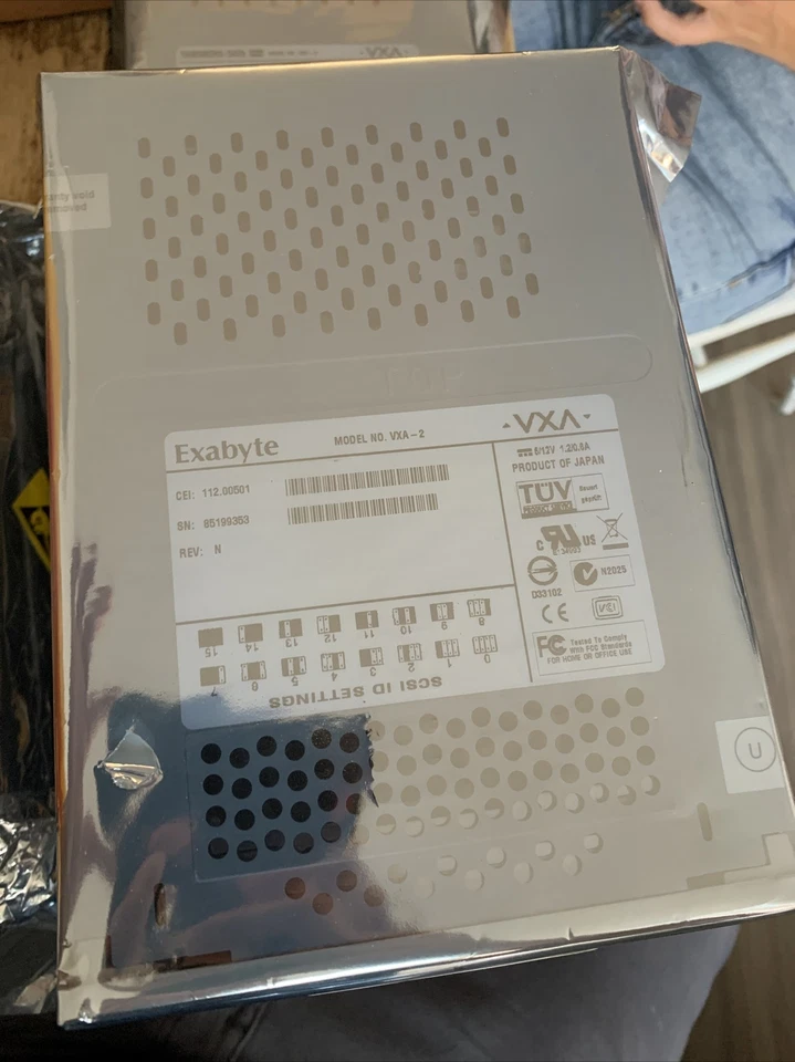 Exabyte VXA-2 80/160GB SCSI LVD Internal 8MM Tape Drive - Image 4 of 4