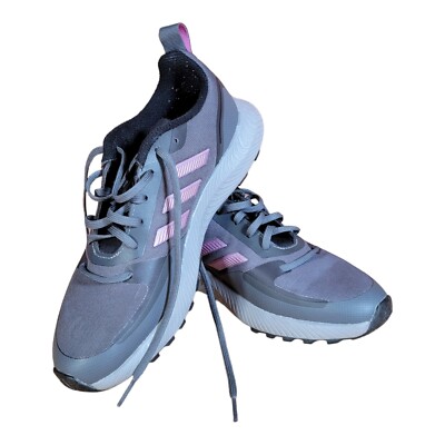 Adidas Women display picture 3