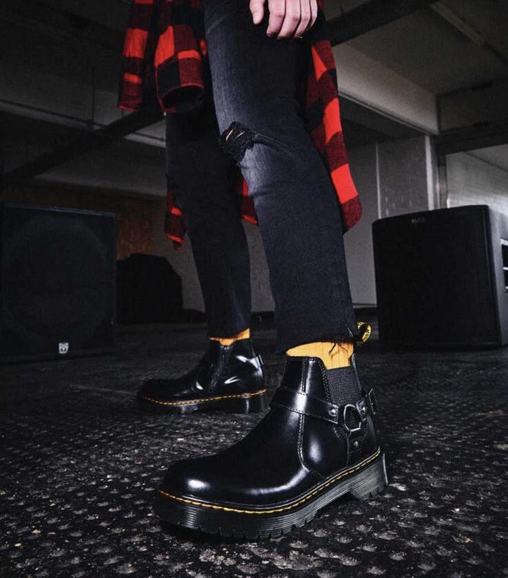 Dr. Martens Wincox Chelsea Ankle Boots Black New In Box Size