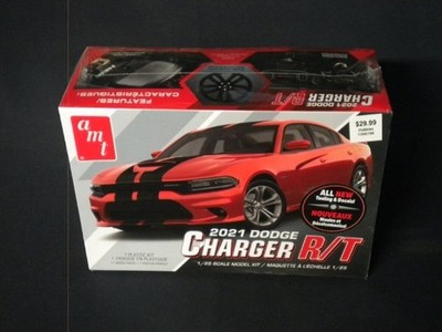 AMT 2021 Dodge Charger R/T 1/25 Kit