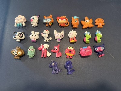Lot of 23 Moshi Monster Moshlings Series 1 Figures (2 Special Purple Glitter)