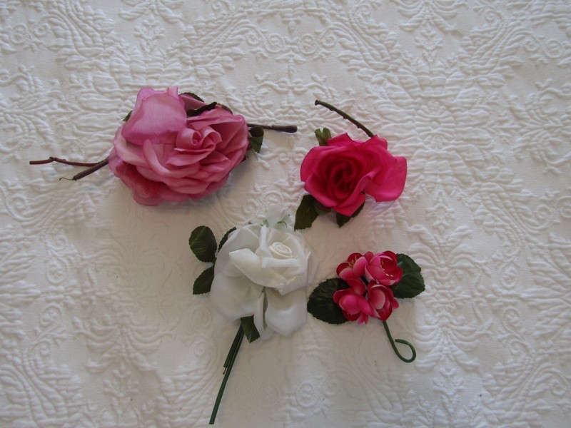 4 Vintage Millinery Hat Flowers Faux Silk Velvet Cotton Fuchia--Pink--White--#10