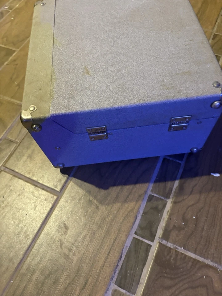 Reproductor de discos portátil Newcomb Tube de colección altavoz incorporado R-124 Foto 4 de 4