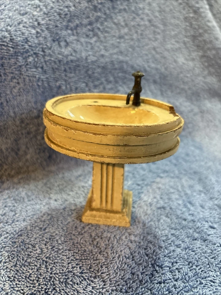 Inodoro y bañera de madera antigua original para casa de muñecas, fregadero Foto 3 de 4