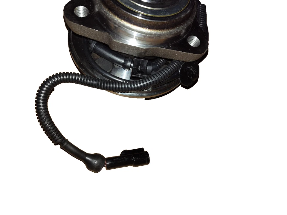 CRS Automotive Parts NT515052 - Conjunto de cojinete de rueda y buje, delantero sin usar Foto 3 de 4