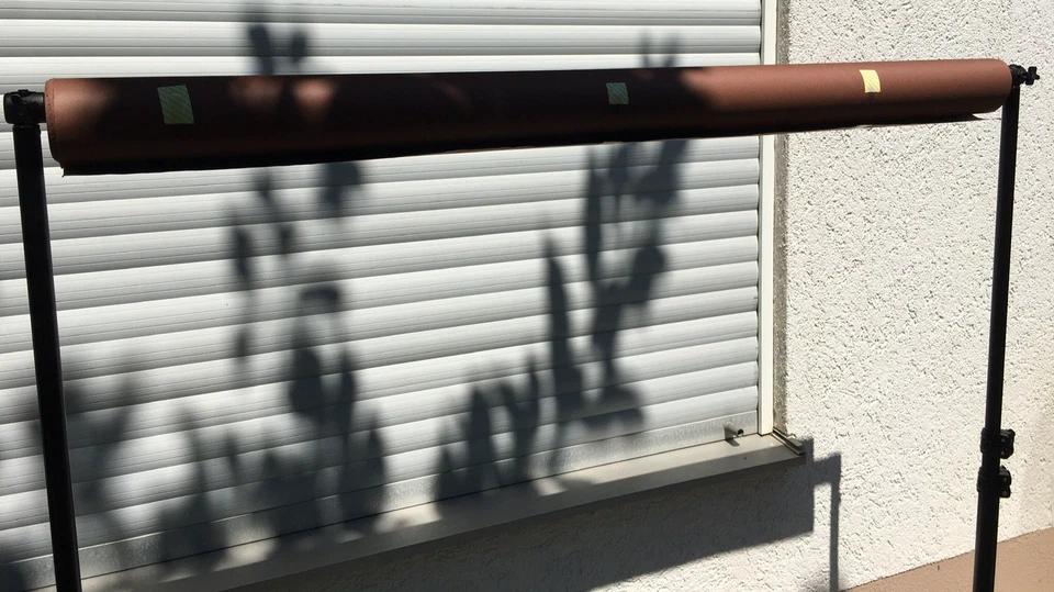 Rollkern-Hintergrund von Colorama 135cm x 11 m (Braun) für ein Hintergrundsystem - Bild 2 von 4