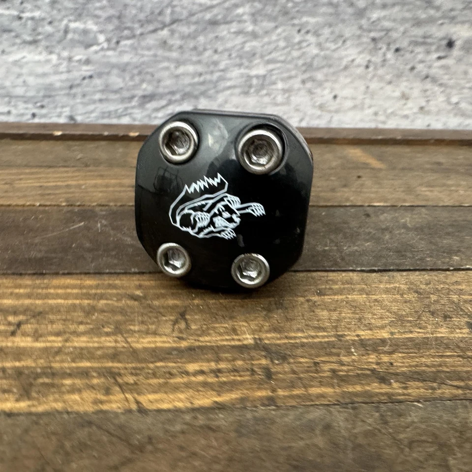 Mongoose Fuzz Extreme BMX Bike Stem 1 1/8 Threadless 22.2mm Black 4 Bolt - Image 4 of 4