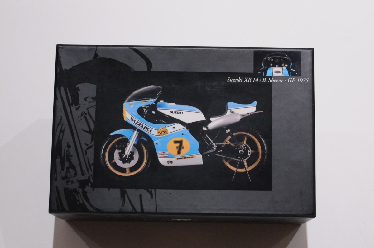 MINICHAMPS 1975 SUZUKI XR 14 BARRY SHEENE GRAND PRIX 1975