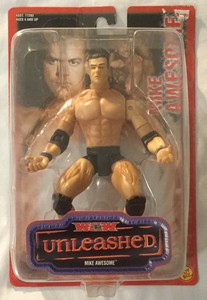 WCW Unleashed Mike Awesome Action 