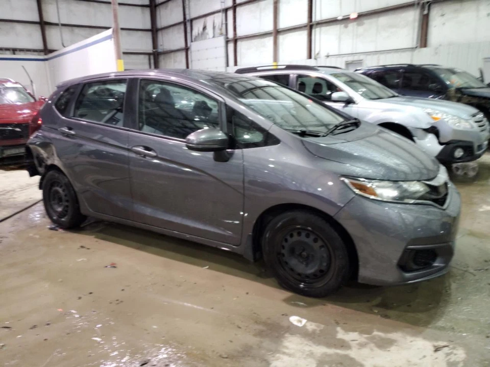 Espejo retrovisor interior delantero central usado se adapta a: Honda Fit 2019 delantero central gr Foto 4 de 4