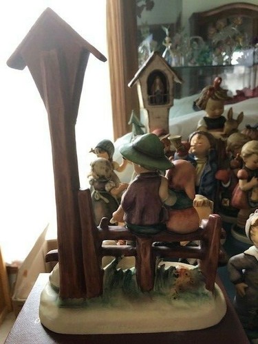 Hummel # 28/111 Wayside Devotion FREE SHIPPING - Picture 3 of 10