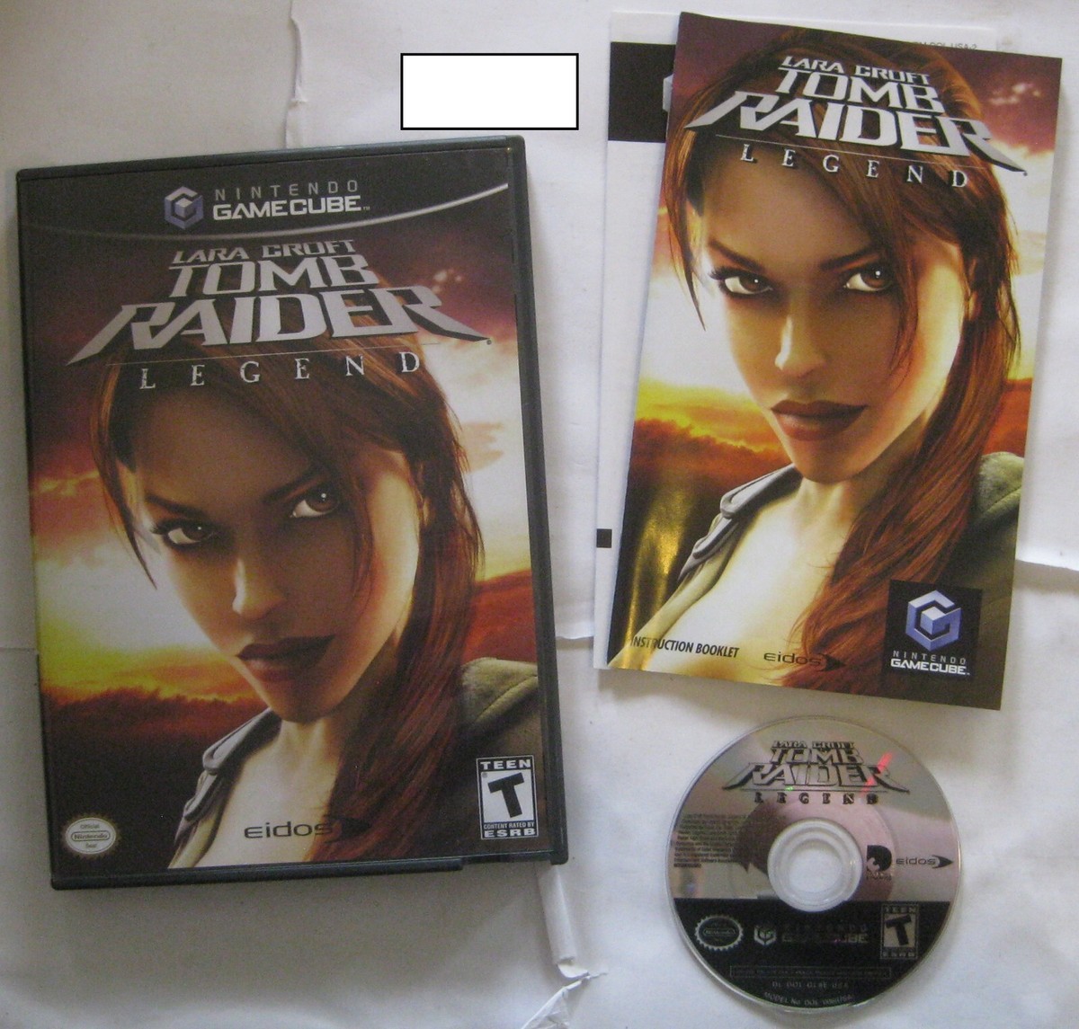 Lara Croft: Tomb Raider -- Legend (Nintendo GameCube, 2006