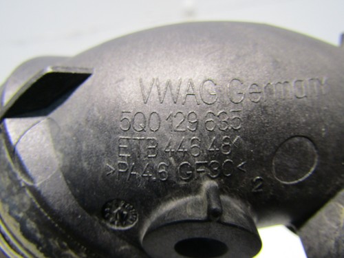 VW GOLF MK7 2017-20 TURBO AIR INTAKE PIPE (1.6l 16v TDI DIESEL DGTE)       P6371 - Picture 3 of 9