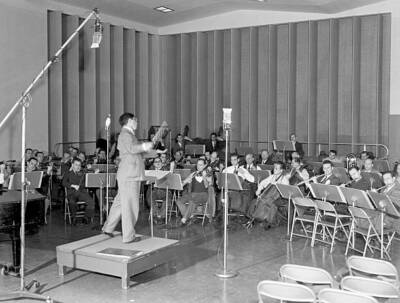Conductor Bernard Herrmann with the Columbia Broadcasting Sympho 1940s Old Photo