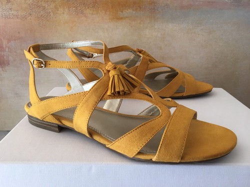 Anne Klein Women's Noreena Yellow Suede Flat Sandal Shoe Size 11 M New w/o Box - Picture 6 of 12
