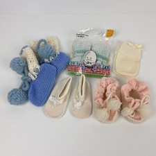 Lot of 5 Vintage Baby Booties and Socks White, Blue, Pink and Green