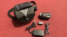 Sony HDR-CX350V High Definition Handycam Camcorder W/Bag.