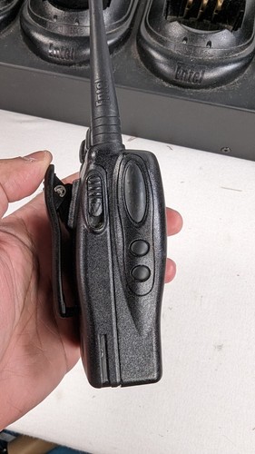 Entel HX482 UHF X 5 licencjonowane radia Wakie Talkie i 6-drożna ładowarka CSBHX Rd D - Zdjęcie 15 z 24