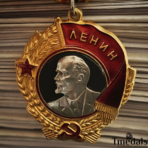 Russia Soviet Union Order of Lenin Medal USSR CCCP Pure Silver Portrait Rare! - Picture 2 of 8