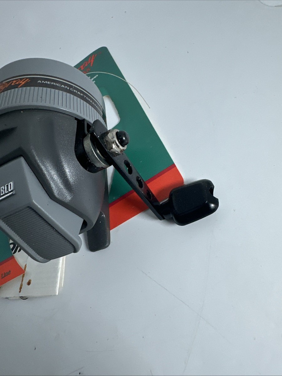 1989 Zebco Stingray ZX8 Spincast Spinning Reel New No Box With