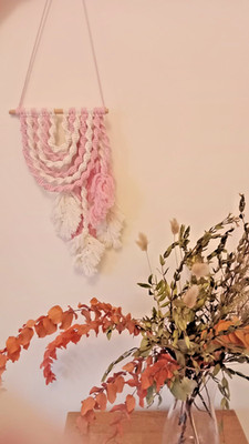 Baby Mädchen rosa B-Day Geschenk Makramee Wandbehang Handarbeit Unikat stilvoll