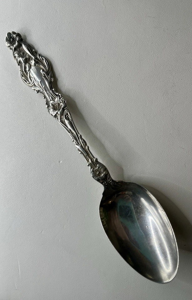 Colher floral antiga Art Nouveau prata esterlina 1902 lírio branqueador 5,5” 21,49 g - Imagem 4 de 4