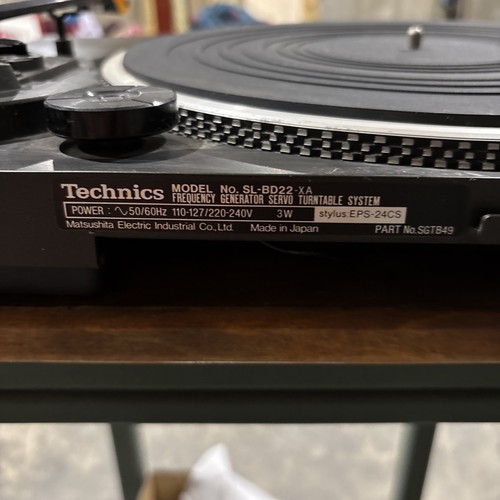 Technics Vinyl Record Turntable SL-BD22-1 FG Servo Automatic Japan - Working! - Picture 8 of 10
