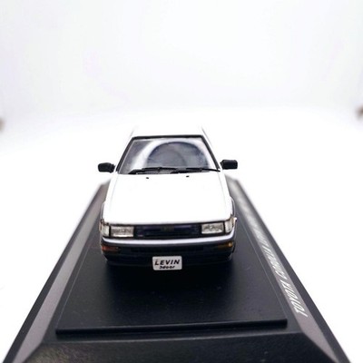 EBBRO 1/43 Toyota Corolla Levin AE86 1983 Modell weiß schwarz limitiert