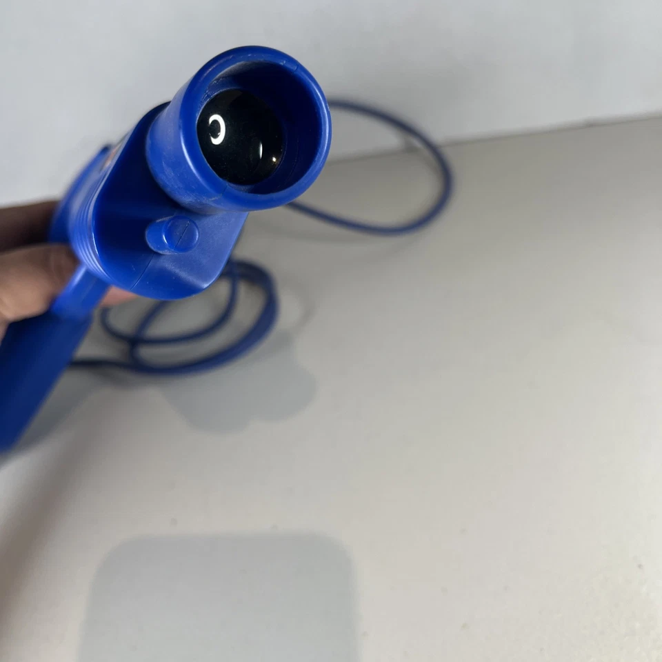 Pistola de luz vintage Sega Saturn Gunz modelo azul autêntica OEM não testada. - Imagem 3 de 4