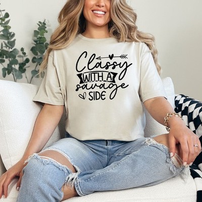 Classy With A Savage Side Damen ringgesponnenes T-Shirt freches Geschenk für sie