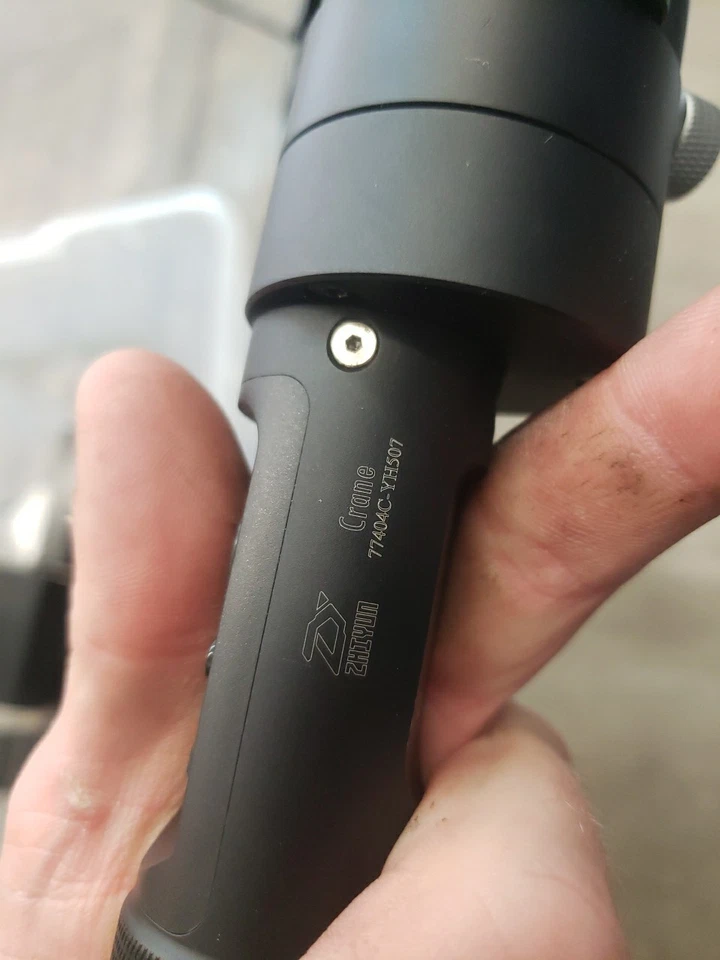 grúa zhiyun Foto 3 de 4