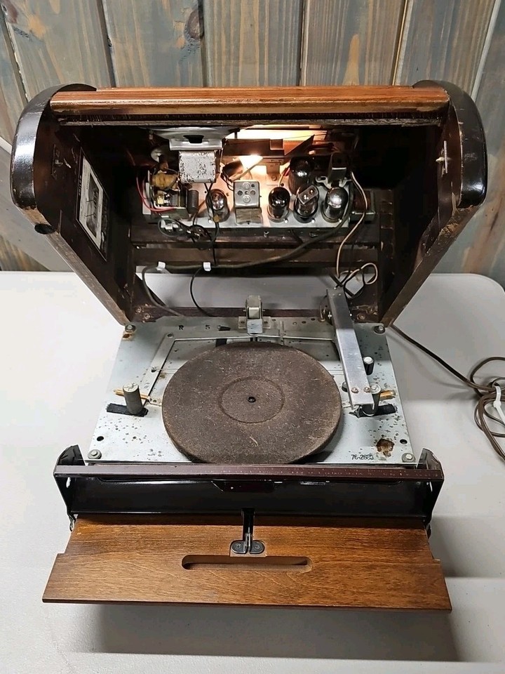 Vintage Philco 46 - 1201 