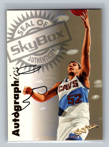 Vitaly Potapenko 1997-98 SkyBox Premium AUTOGRAPHICS Basketball NBA Card AUTO - Picture 1 of 2