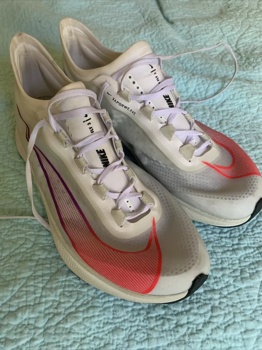 Size 8 Nike Zoom Fly 3 White Multi