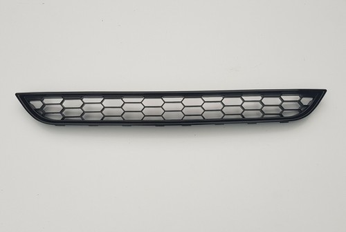 Honeycomb lower mesh grill for Ford Fiesta Zetec S mk7 mk7.5 2013+ grille - Picture 5 of 9