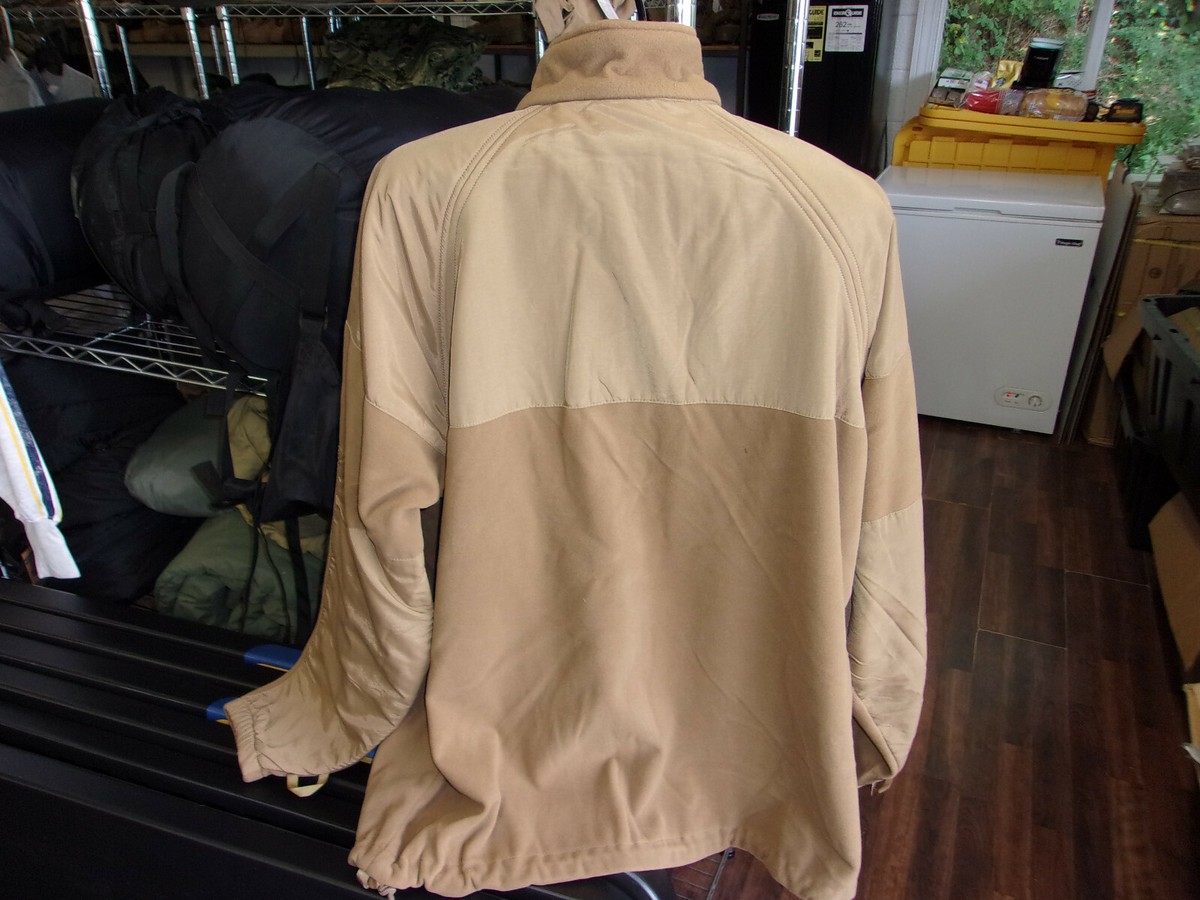 NWT Type III Navy AOR2 FLEECE LINER WITH POCKETS MEDIUM LONG