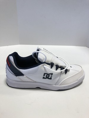dc skateboarding shoes