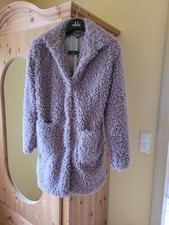 Damen Mantel Gr.34 Amisu Flieder Lila Mit Kapuze Und Taschen Kaum Getragen