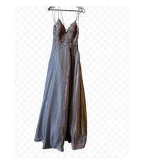 Metallic Purple Formal Gown Size 6. Tags Still Attached, Brand New Never Worn.