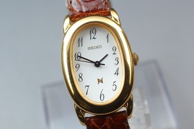 Near MINT] New Battery Seiko Noie 1F21-5B70 Gold Oval Ladies Watch