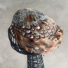 VINTAGE PHEASANT PEACOCK FEATHER HAT STUNNING COLLECTIBLE WOMEN'S FORMAL HAT