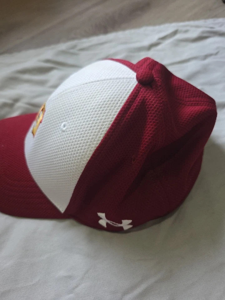 Gorra de béisbol Under Armour Detroit Tigers roja blanca dorada con logotipo Foto 4 de 4