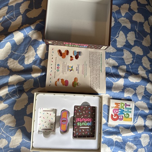 Go Nuts for Donuts Game COMPLETE Gamewright 2017 Kids Children's Cards Sushi Go - Picture 2 of 4