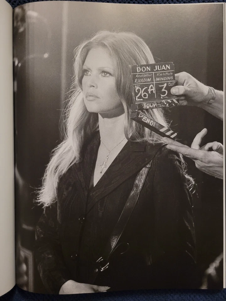 LIVRE LA PETITE FIANCÉE DE PARIS MATCH🎬27/11/2013🏖️254 PAGES🎞️BRIGITTE BARDOT - Photo 4/4