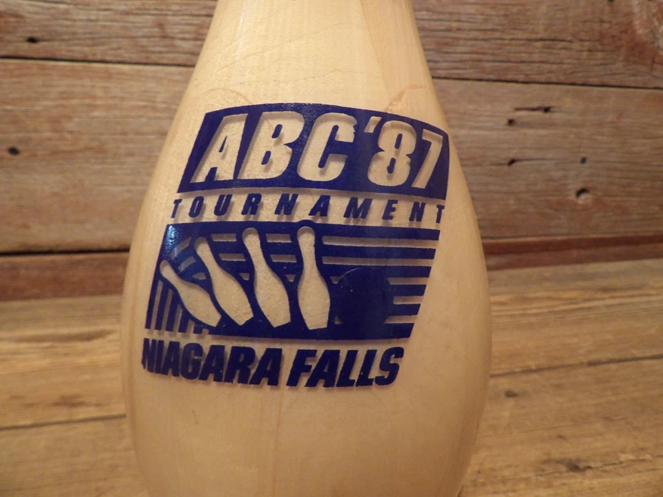 1987 NIAGARA FALLS ABC'87 Bowling Tournament AMF AMFLITE II Surlyn Coat Wood Pin - Image 2 of 4