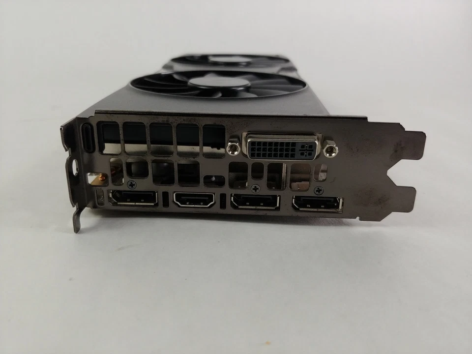 EVGA NVIDIA GeForce GTX 950 SC+ 2 GB GDDR5 PCI Express 3.0 x16 Video Card - Image 3 of 4