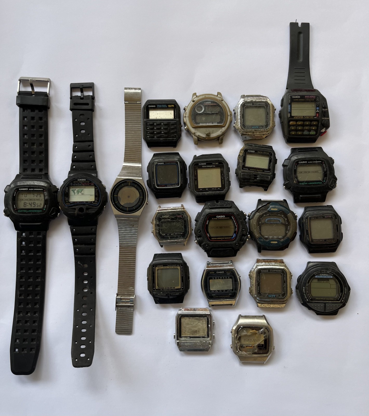 Mixed For Data Digital Watches Models 21VTG Parts/Repair Bank Untested Lot Casio - VintageWatches.PK Mixed For Data Digital Watches Models 21VTG Parts/Repair Bank Untested Lot Casio - vintagewatches.pk
