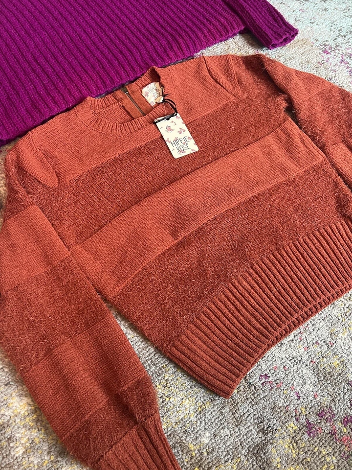 Lote de suéteres talla pequeña para mujer naranja y púrpura manga larga elásticos Forever 21 Foto 2 de 4