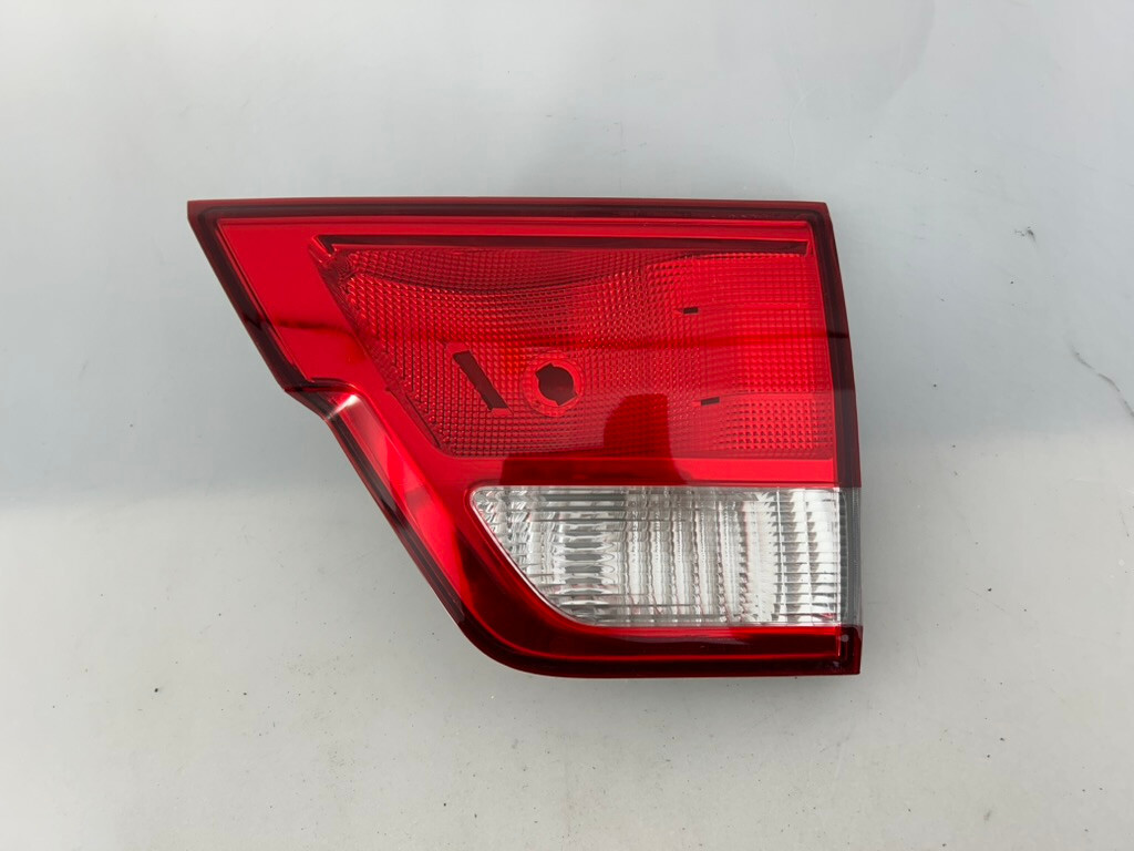 OEM | 2011 - 2013 Jeep Grand Cherokee Halogen Inner Tail Light (Right/Passenger)
