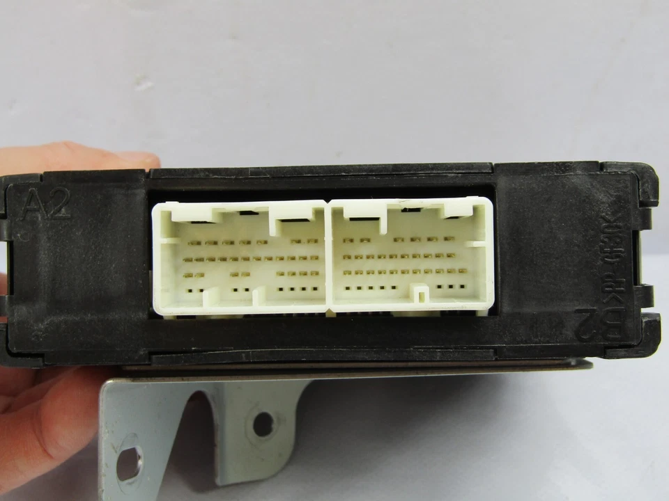 Módulo de controle de transmissão automática Subaru Impreza 2006-2007 fabricante de equipamento original 31711ak490 - Imagem 3 de 4